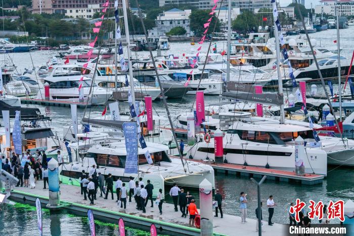 _第三届三亚国际游艇展_三亚最大游艇俱乐部